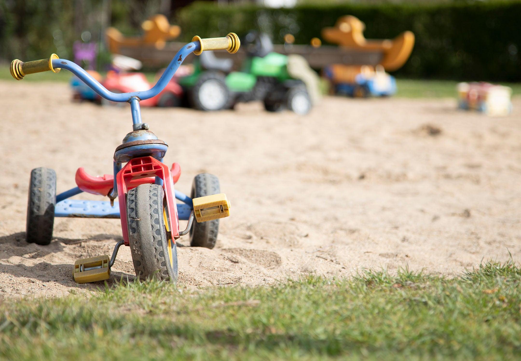 Keeping Your Kids Safe from Kidnapping - Tiny Traveler